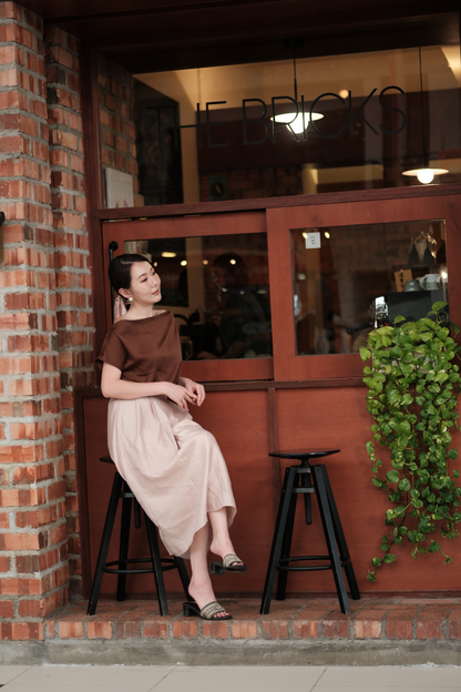 Lilou Satin Midi Skirt