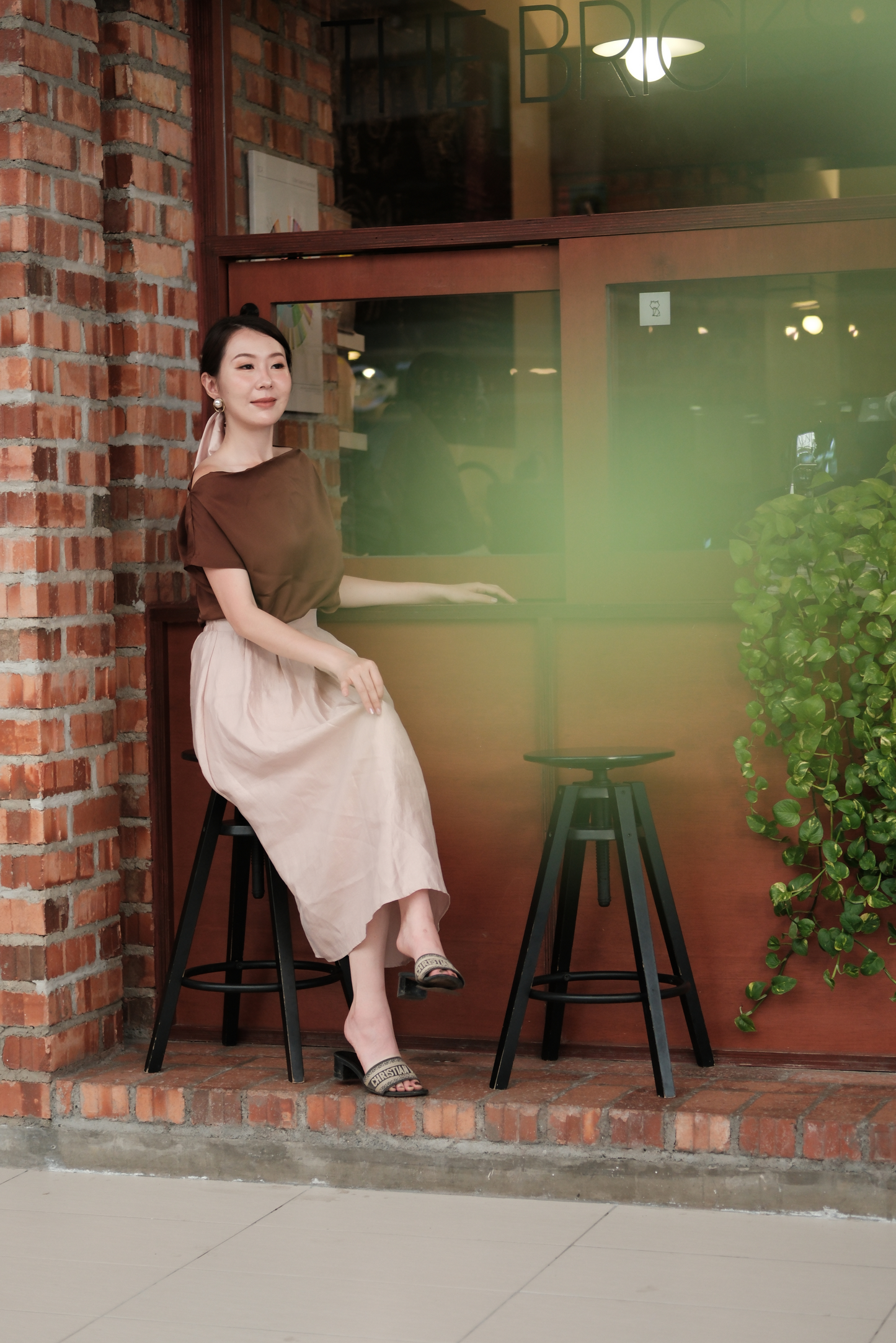 Lilou Satin Midi Skirt