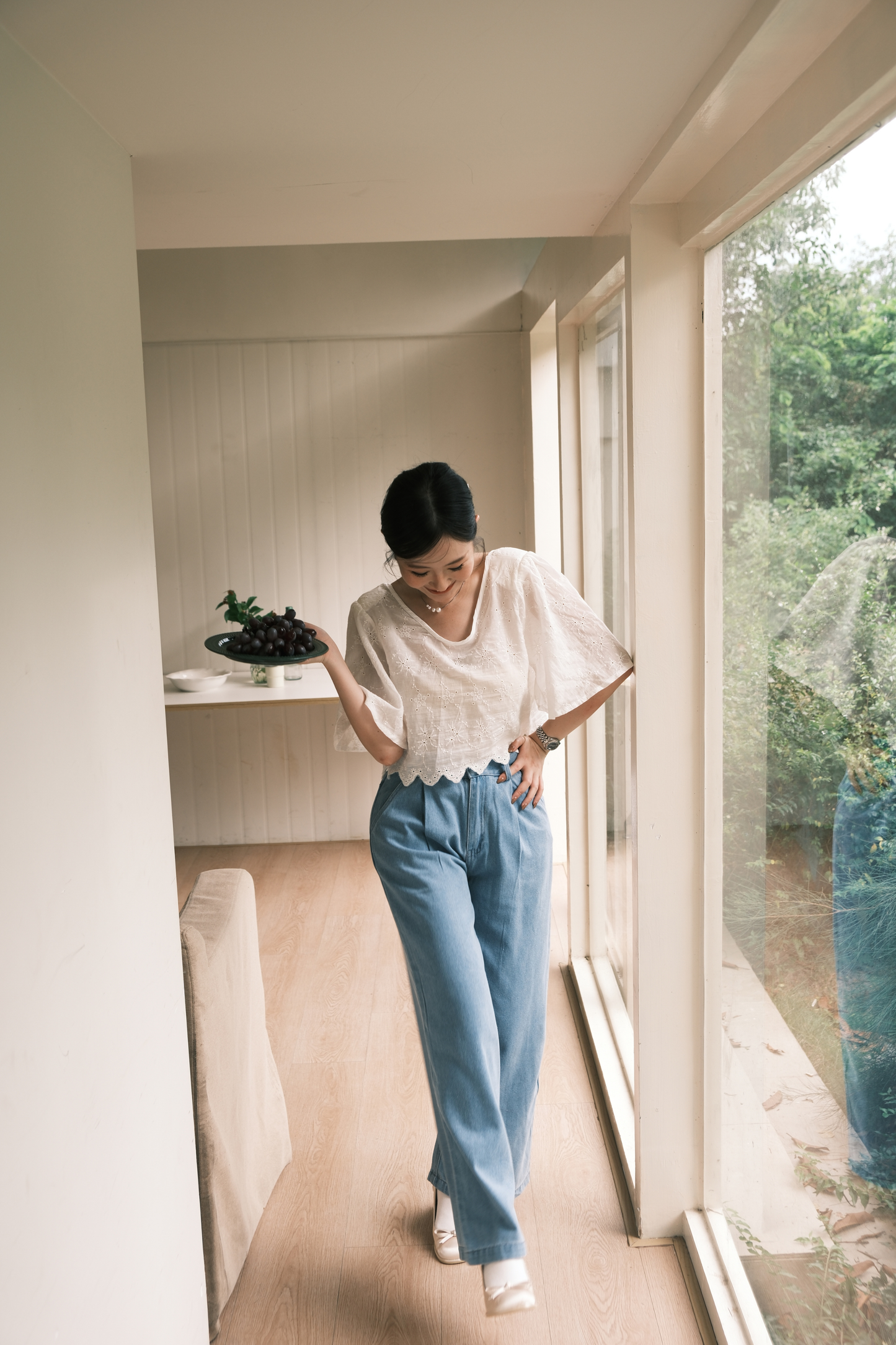 Elara Pleated Wide-Leg Denim