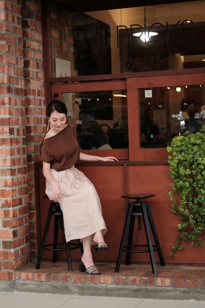 Lilou Satin Midi Skirt