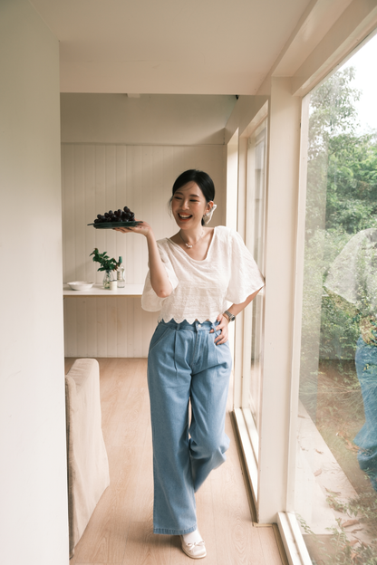 Elara Pleated Wide-Leg Denim
