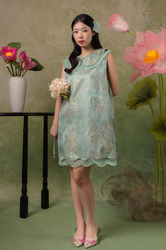Elara Lotus Cheongsam Dress in Mint Sage