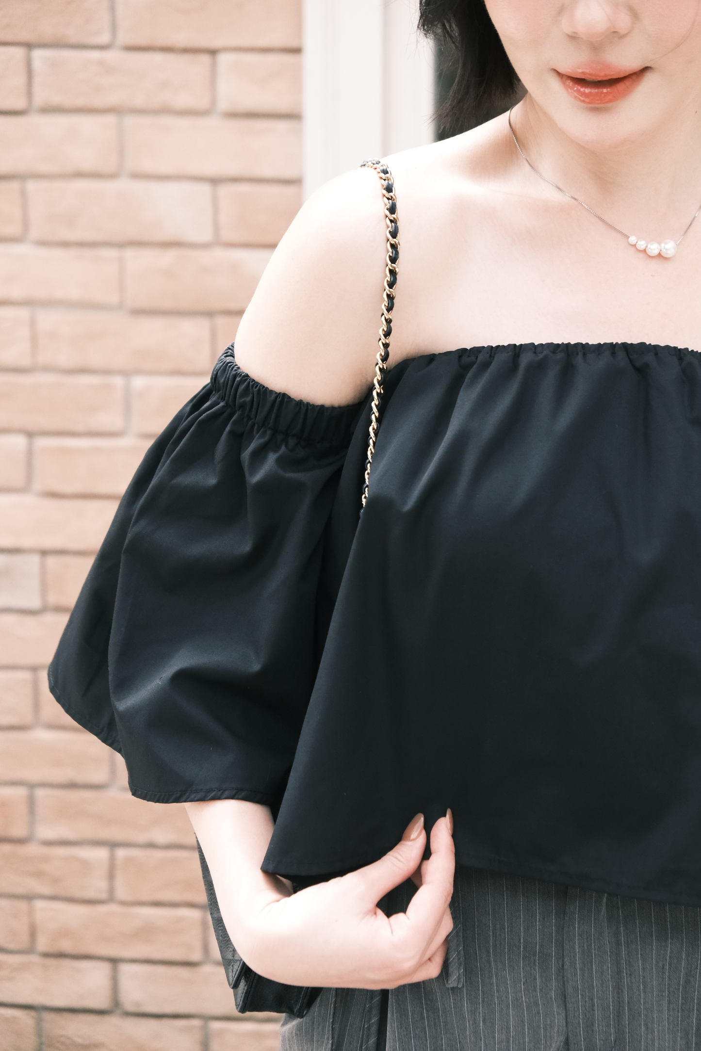 Odette Off-Shoulder Flare Sleeve Top in Black