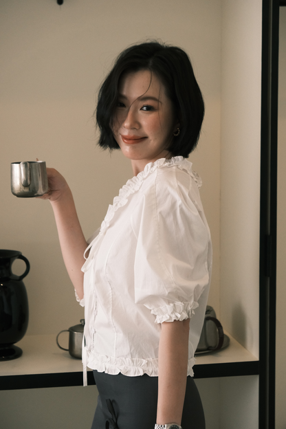 Élise Ruffle-Trim Puff-Sleeve Blouse