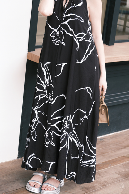 Noir Fleur Halter Maxi Dress in Black