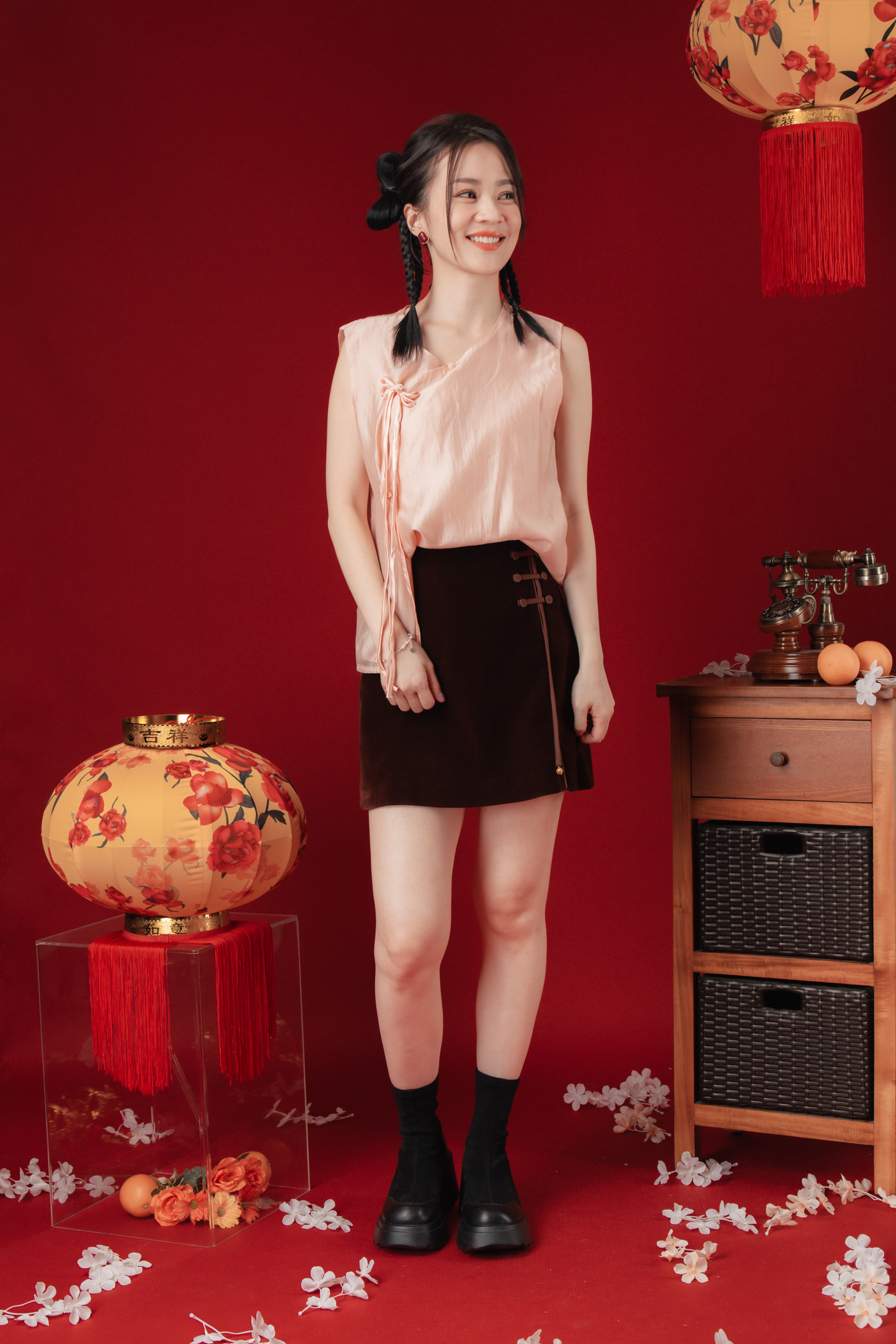 Velvet Ribbon-Panels High-Waist Cheongsam Mini Skirt