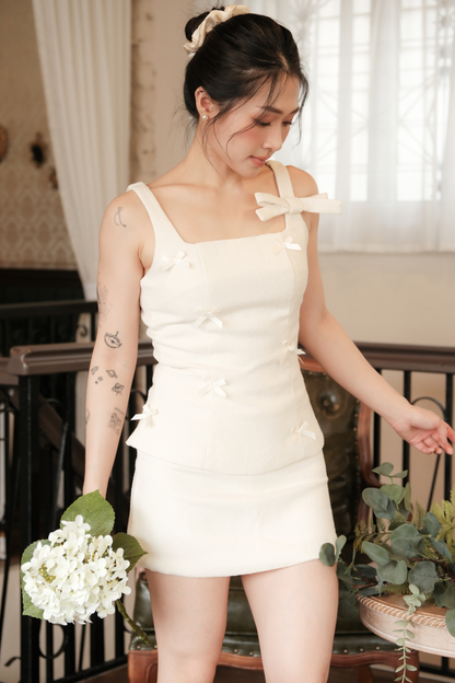 Liliane Bow-Tweed Twinset