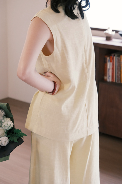 Lunelle Linen Layered Set in Yellow