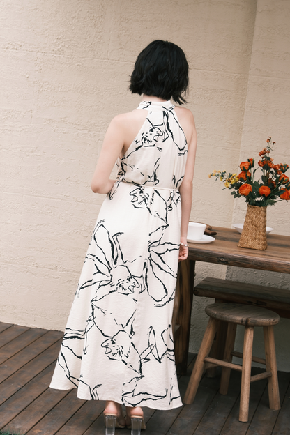 Noir Fleur Halter Maxi Dress in Cream