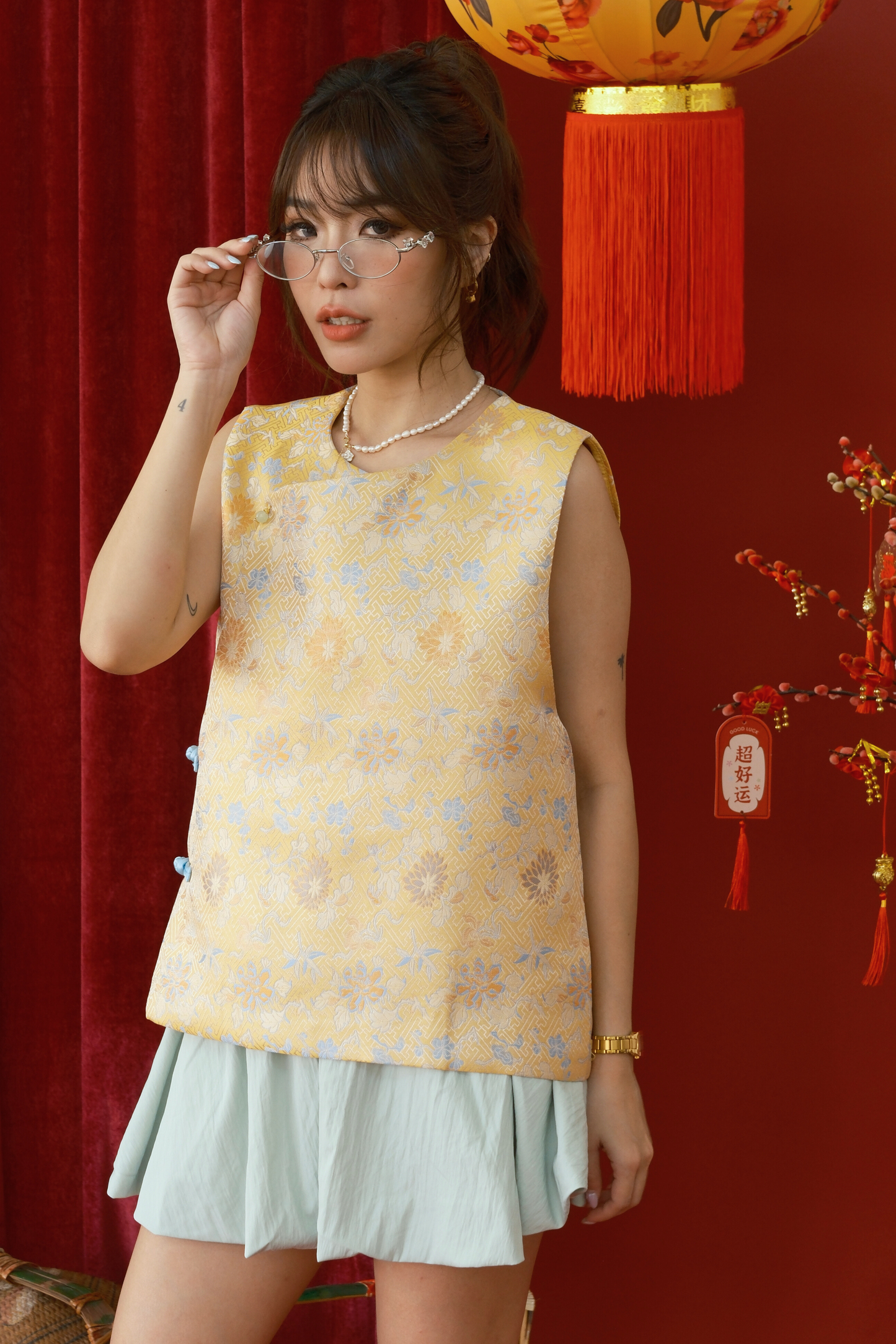 Lumière Jacquard Buttoned Vest (In-Stock)