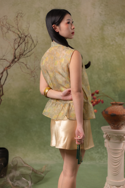Dusk Vine Sleeveless Cheongsam Top in Green
