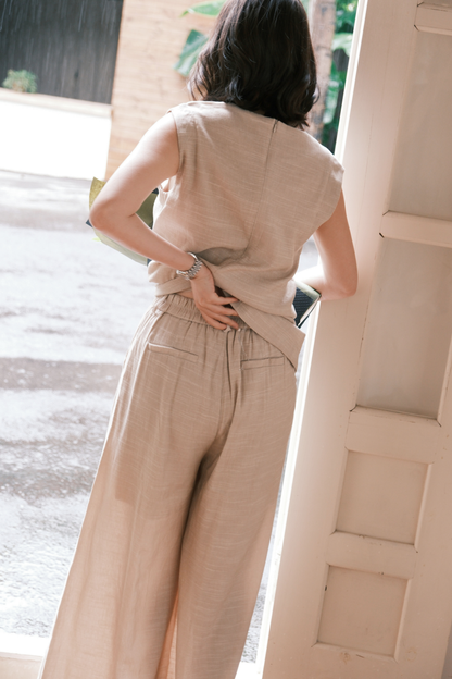 Lunelle Linen Layered Set in Light Khaki