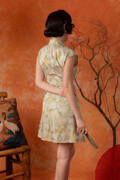 Oriana Watercolour Cheongsam Dress in Sage
