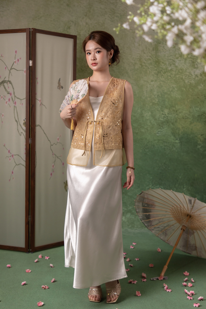 Gilded Sleeveless Cheongsam Top in Gold