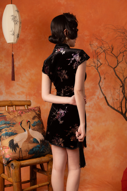 Aveline Velvet Peony Cheongsam Dress in Black