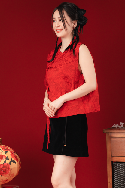 Aria Rouge Knot-Detail Brocade Vest in Red