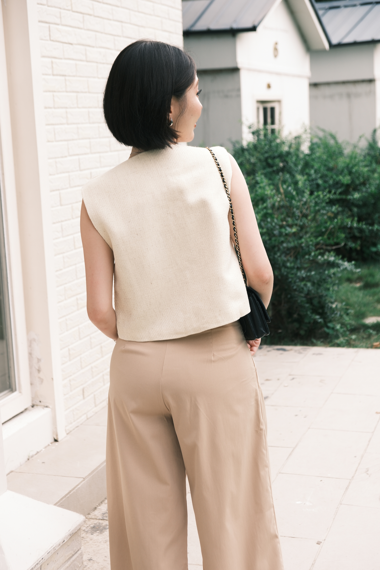 Lila Textured Button-Front Vest