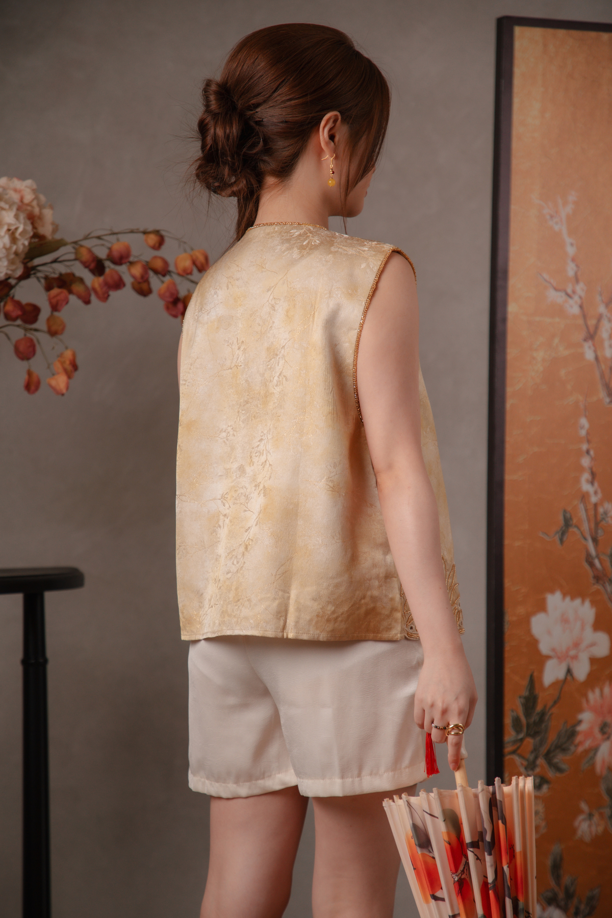 Sylvie Petal Sleeveless Cheongsam Top in Gold