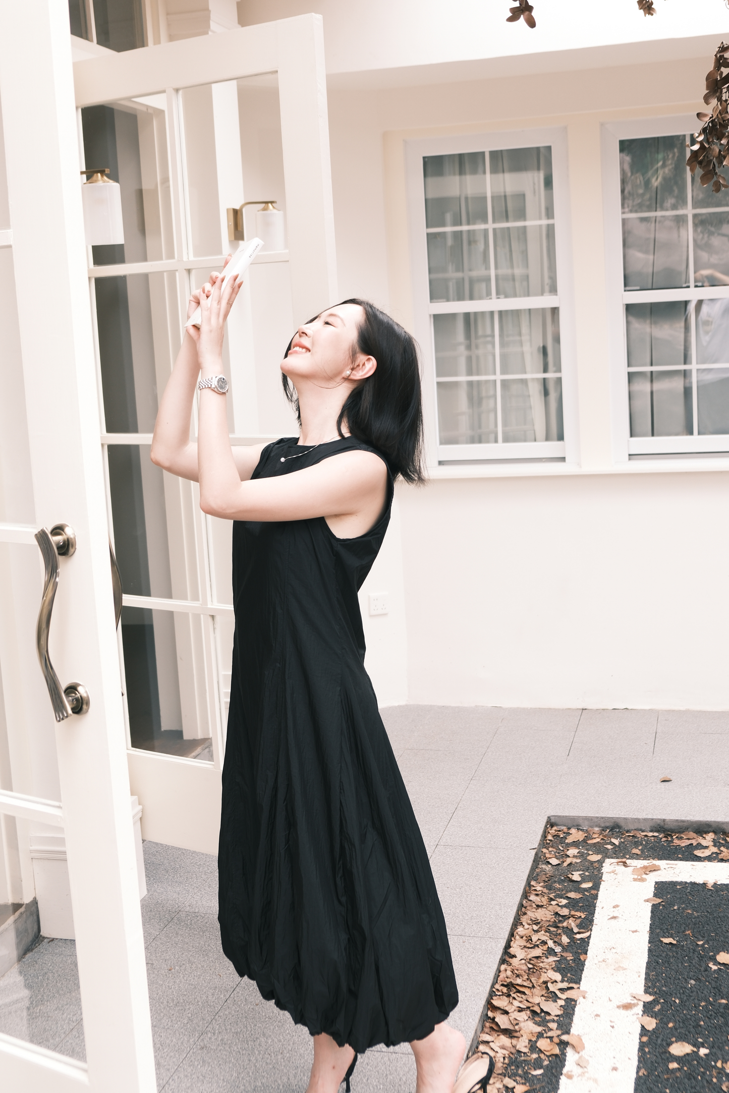 Amélie Cloud Hem Midi Dress in Black