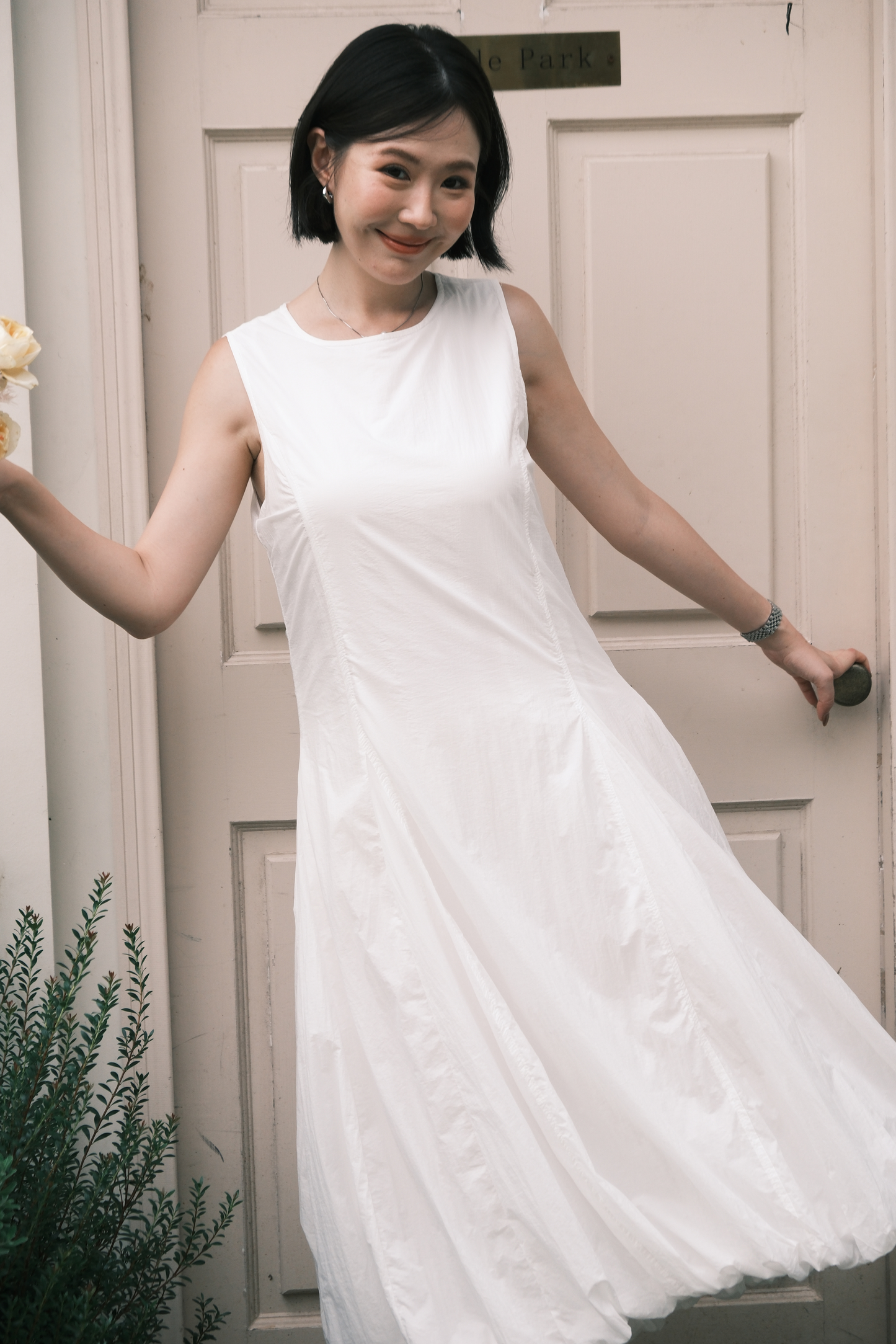 Amélie Cloud Hem Midi Dress in White