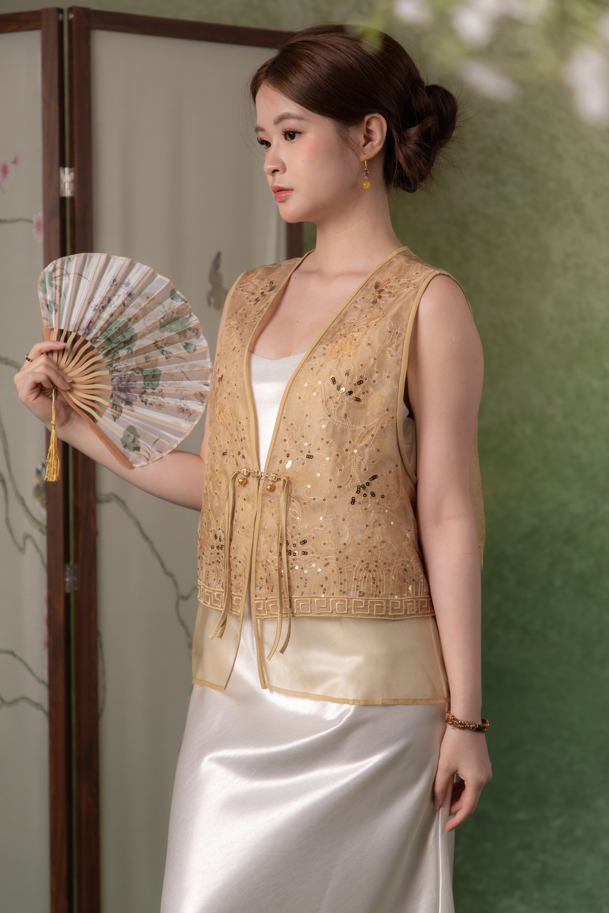 Gilded Sleeveless Cheongsam Top in Gold