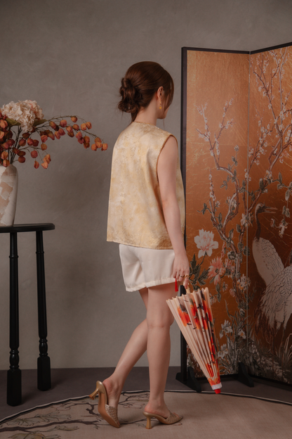 Sylvie Petal Sleeveless Cheongsam Top in Gold