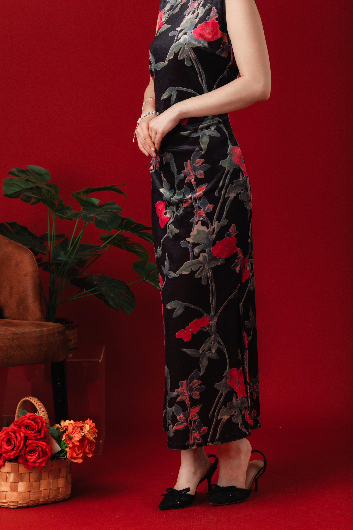 Veyna Velvet Blossom Cheongsam