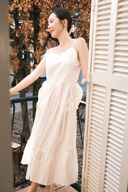 Éloise Ruffled Maxi Dress in White
