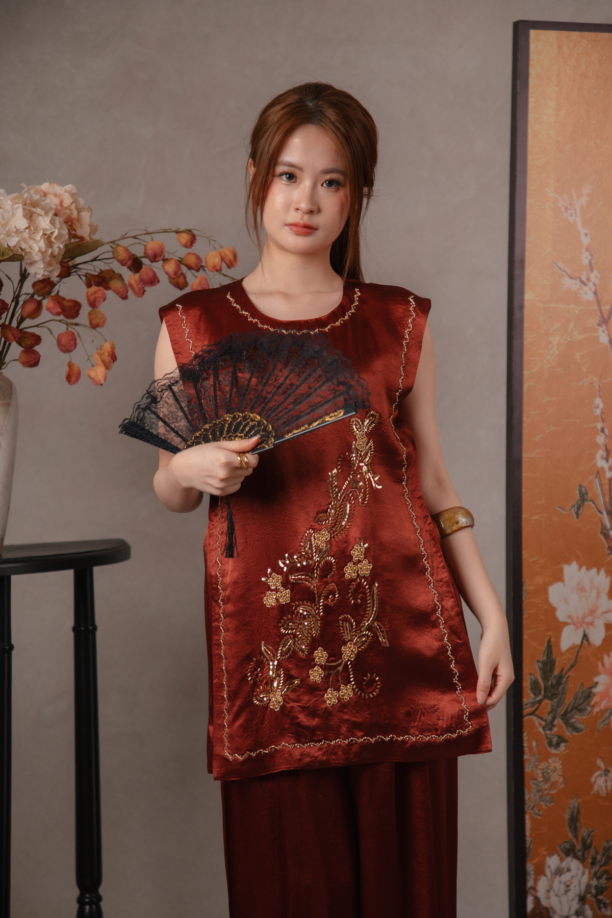 Maren Gilded Cheongsam Top & Pants Set in Maroon