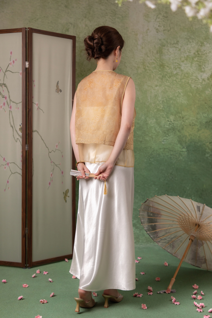 Gilded Sleeveless Cheongsam Top in Gold