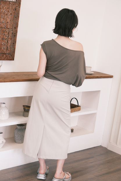 Noa Midi Skirt in Cream
