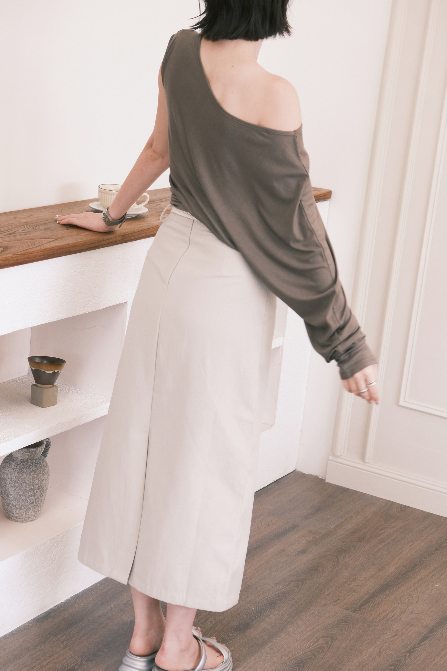 Noa Midi Skirt in Cream