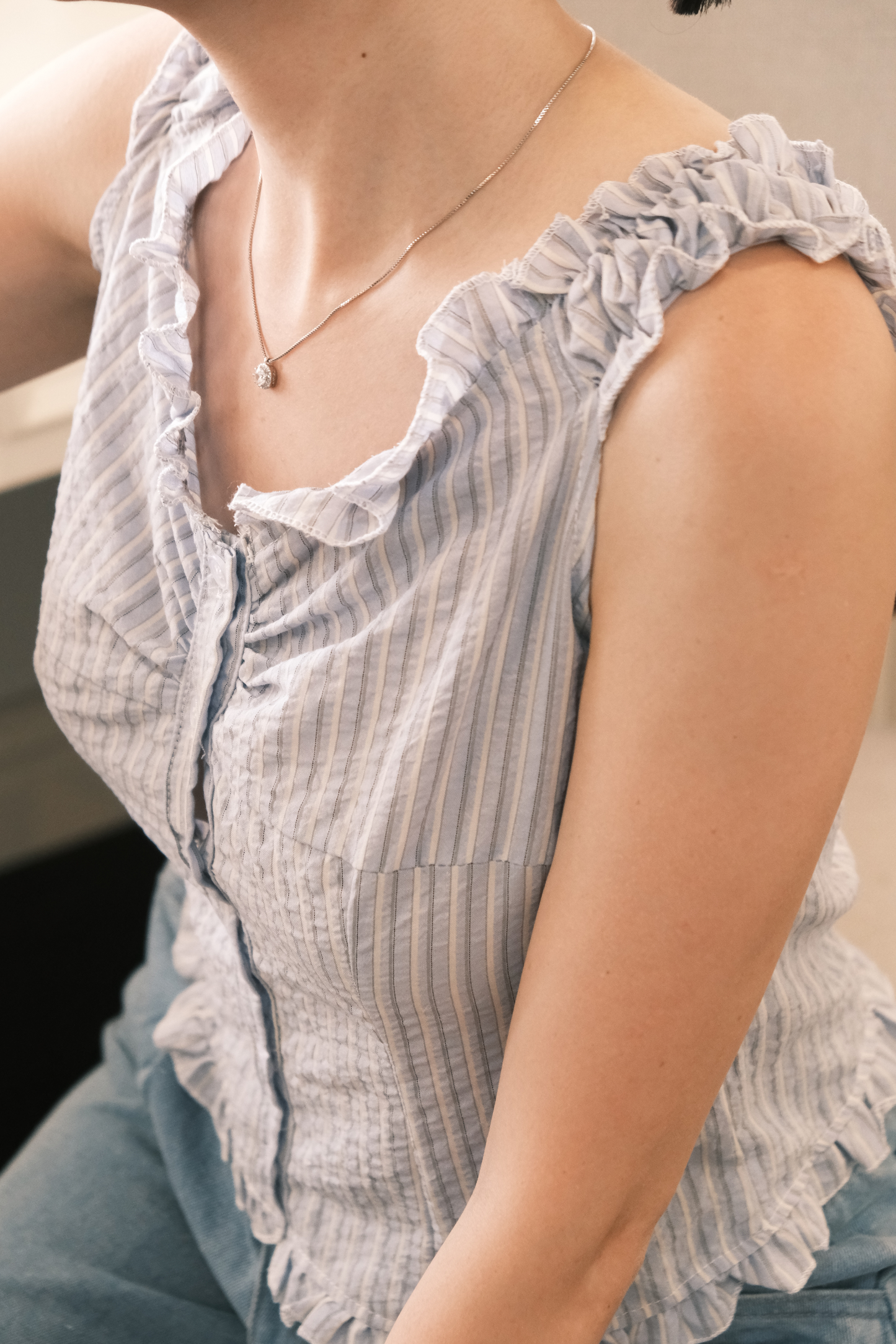 Léa Striped Ruffled Sleeveless Top in Blue