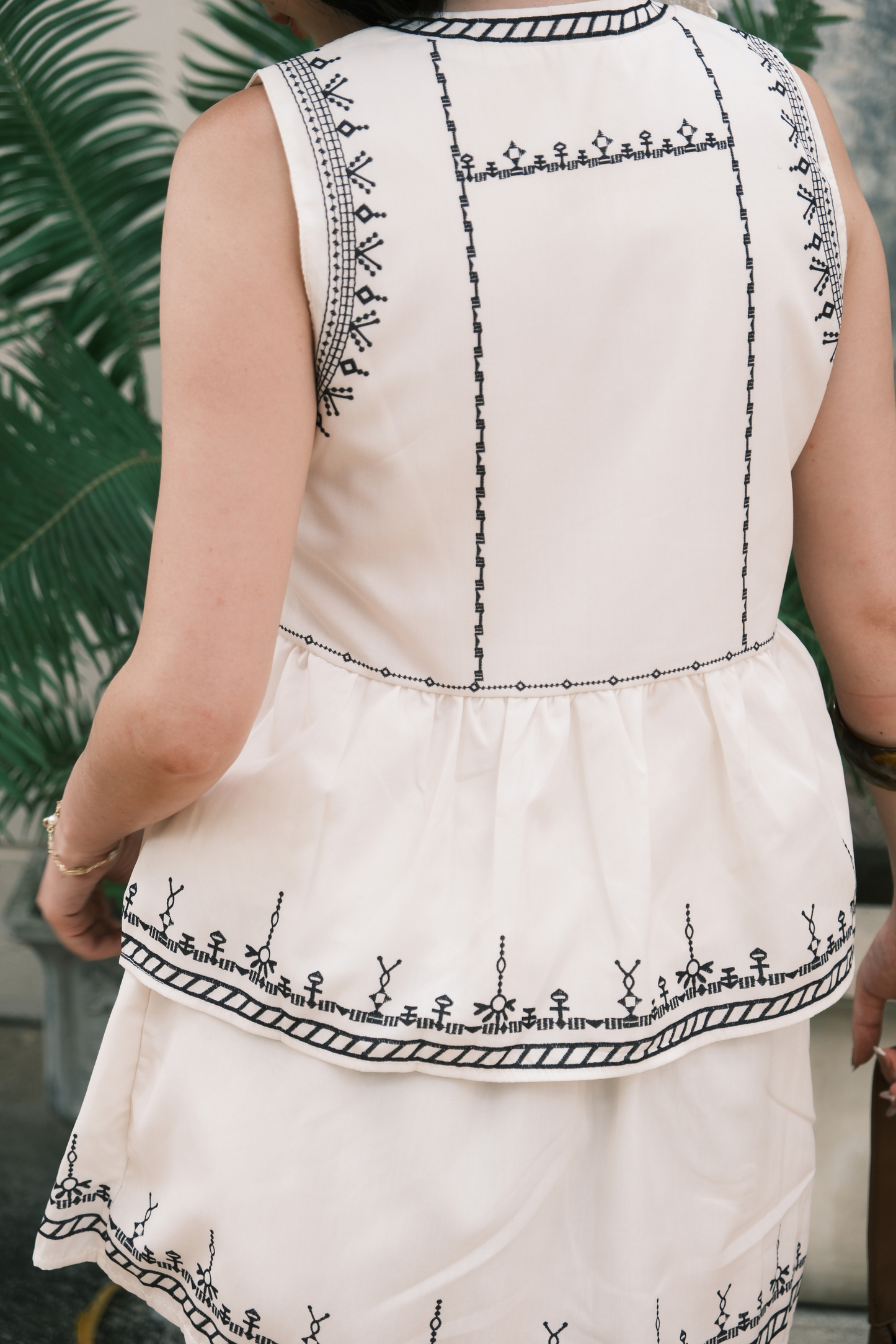 Sienna Bohemia Embroidered Set