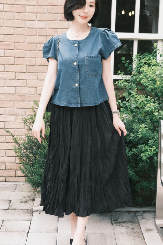 Elara Soft Wave Skirt In Black