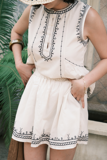 Sienna Bohemia Embroidered Set