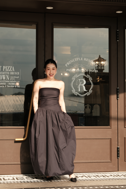 Céline Pure Bow Gown in Dark Blue