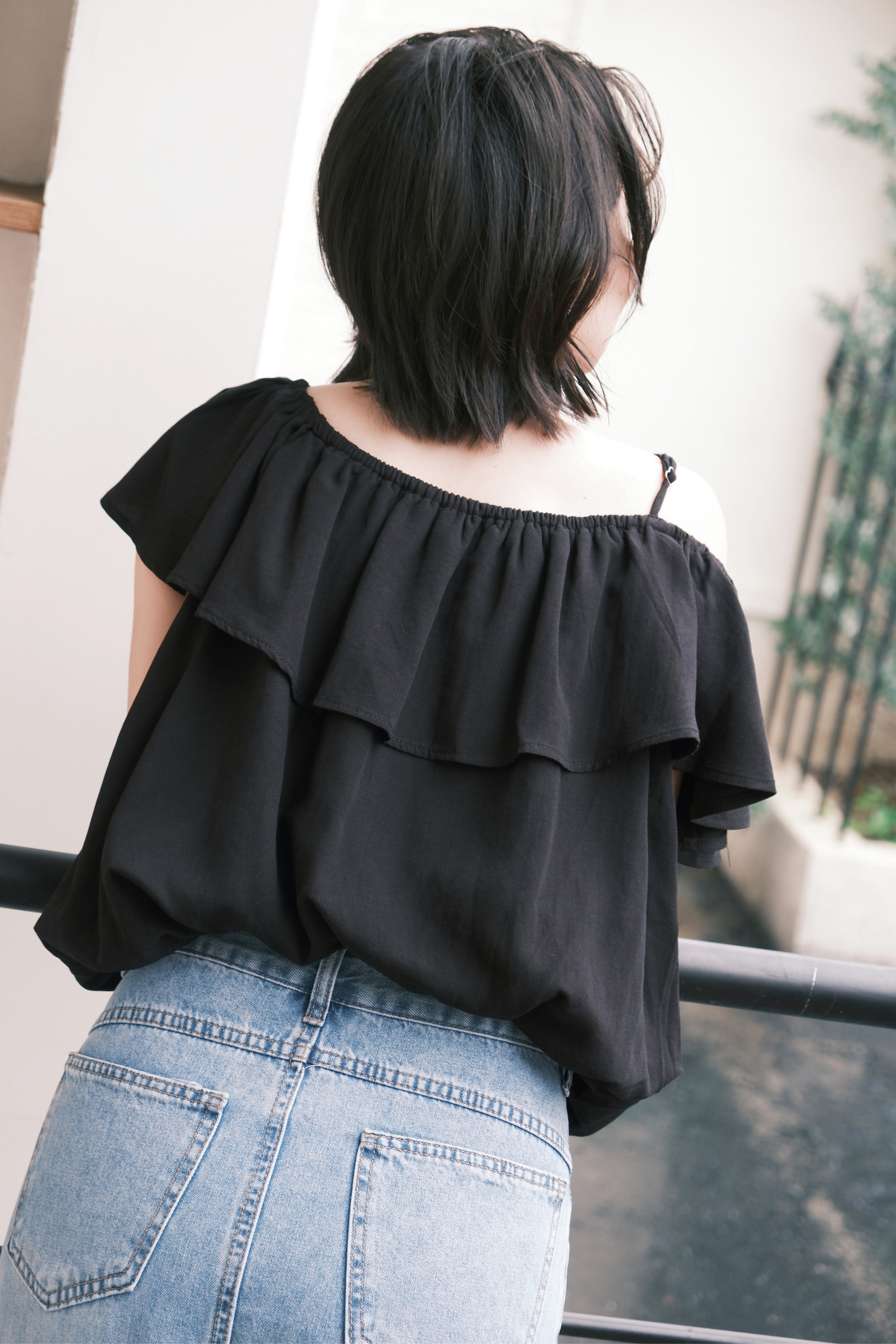 Audrey Ruffle Top in Black