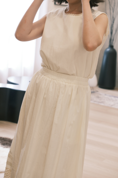 Elodie Lace Panel Set