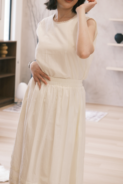 Elodie Lace Panel Set