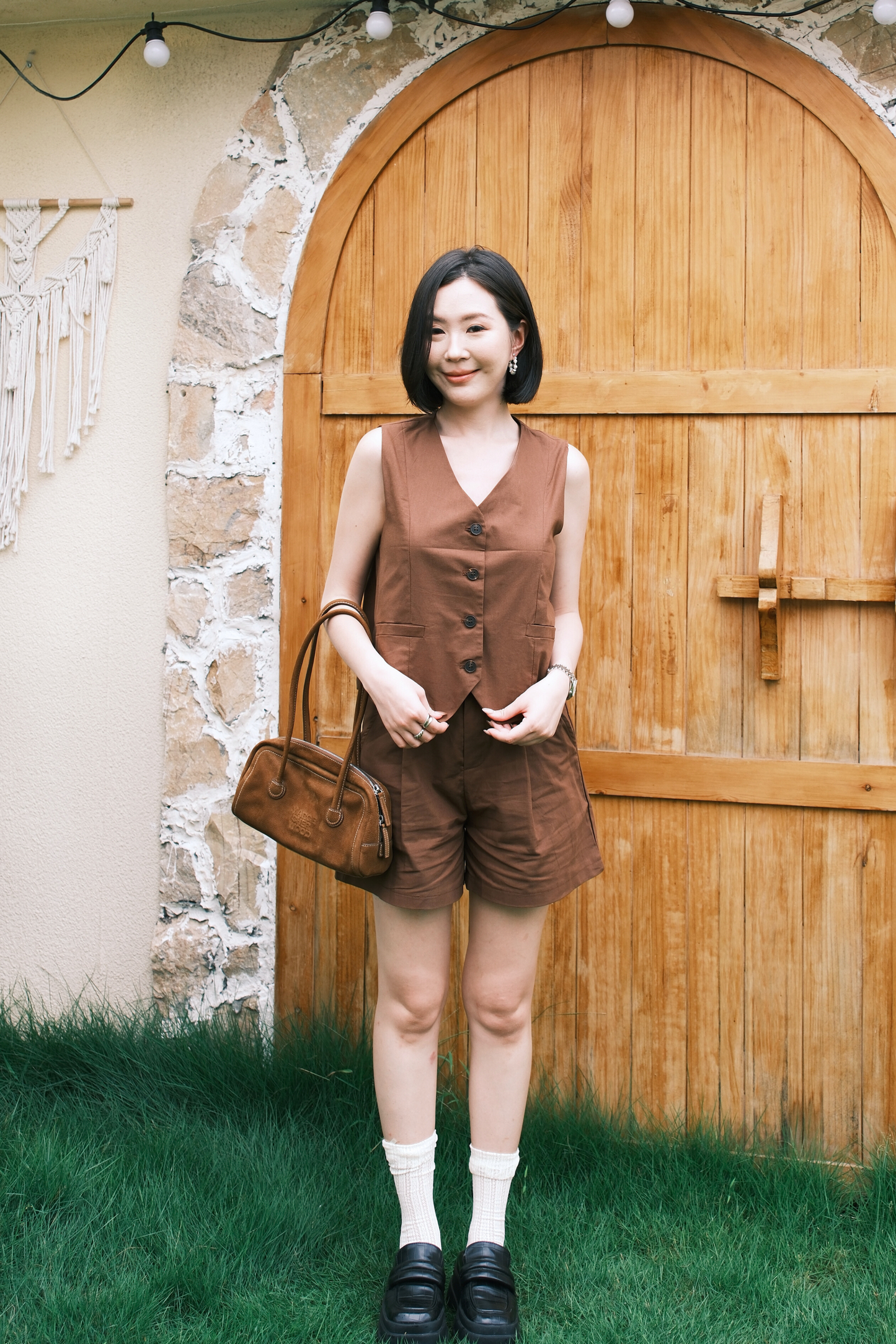 Violette Tailored Shorts in Khaki