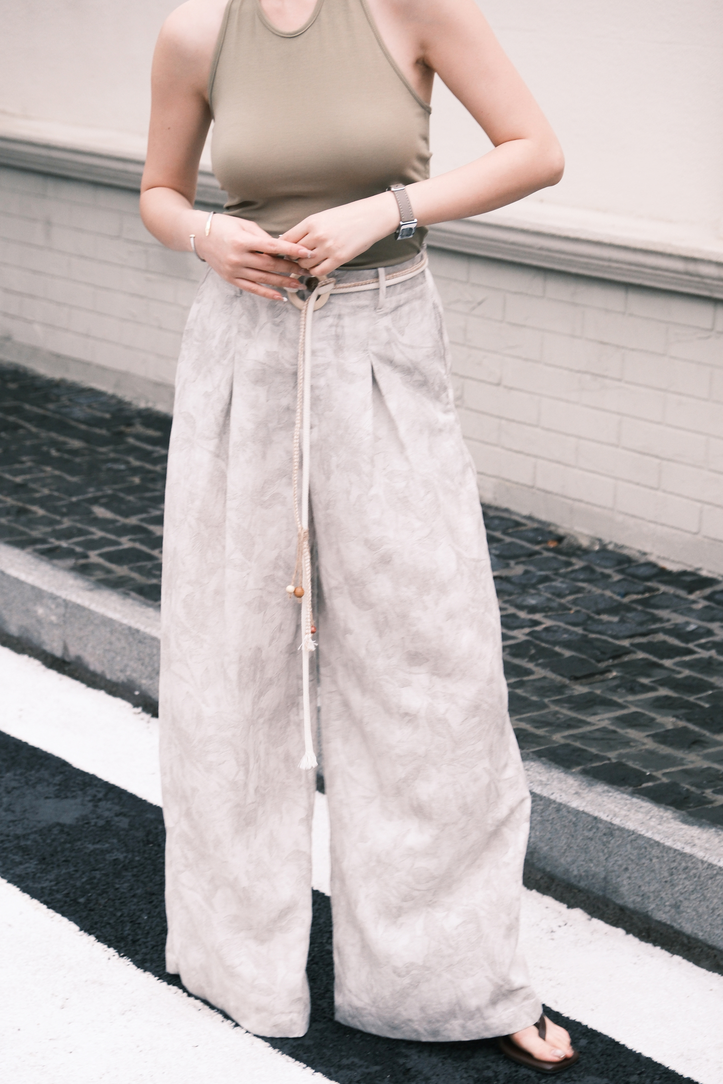 Sahara Marble Wide-Leg Pants in Khaki