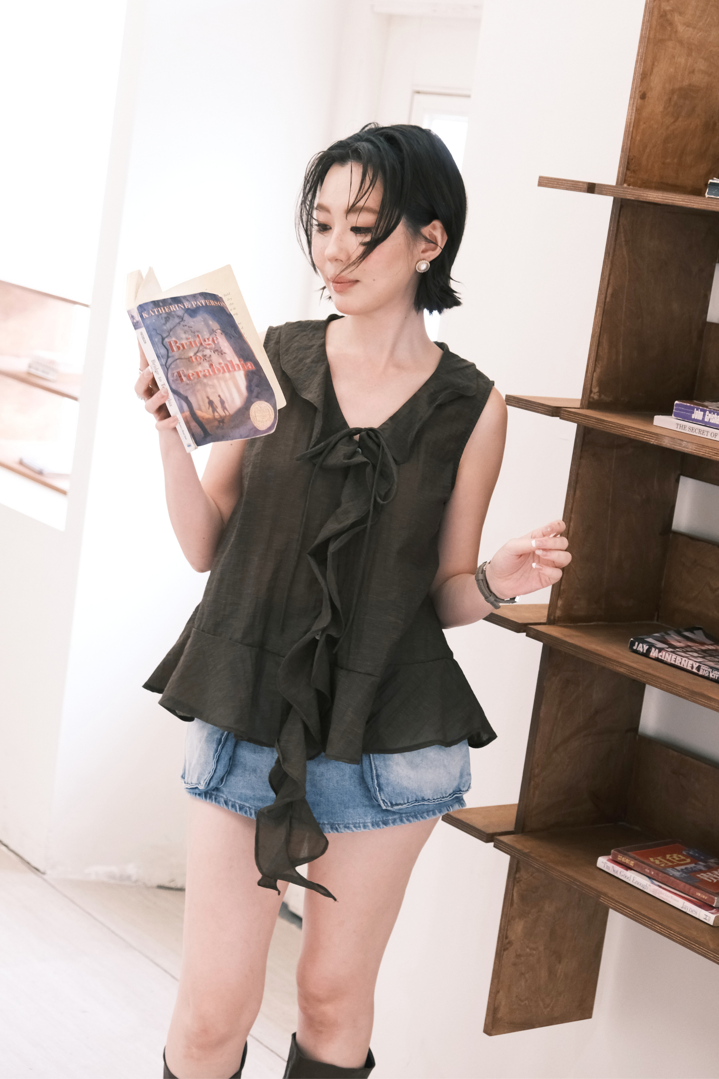 Arabella Ruffle Top in Coffee