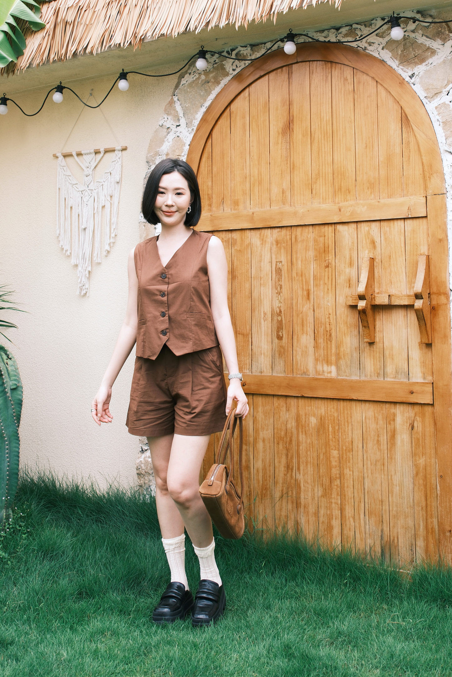 Violette Tailored Shorts in Khaki