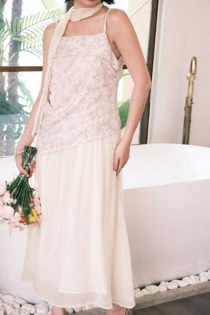 Seraphina Embroidered Dress in Cream