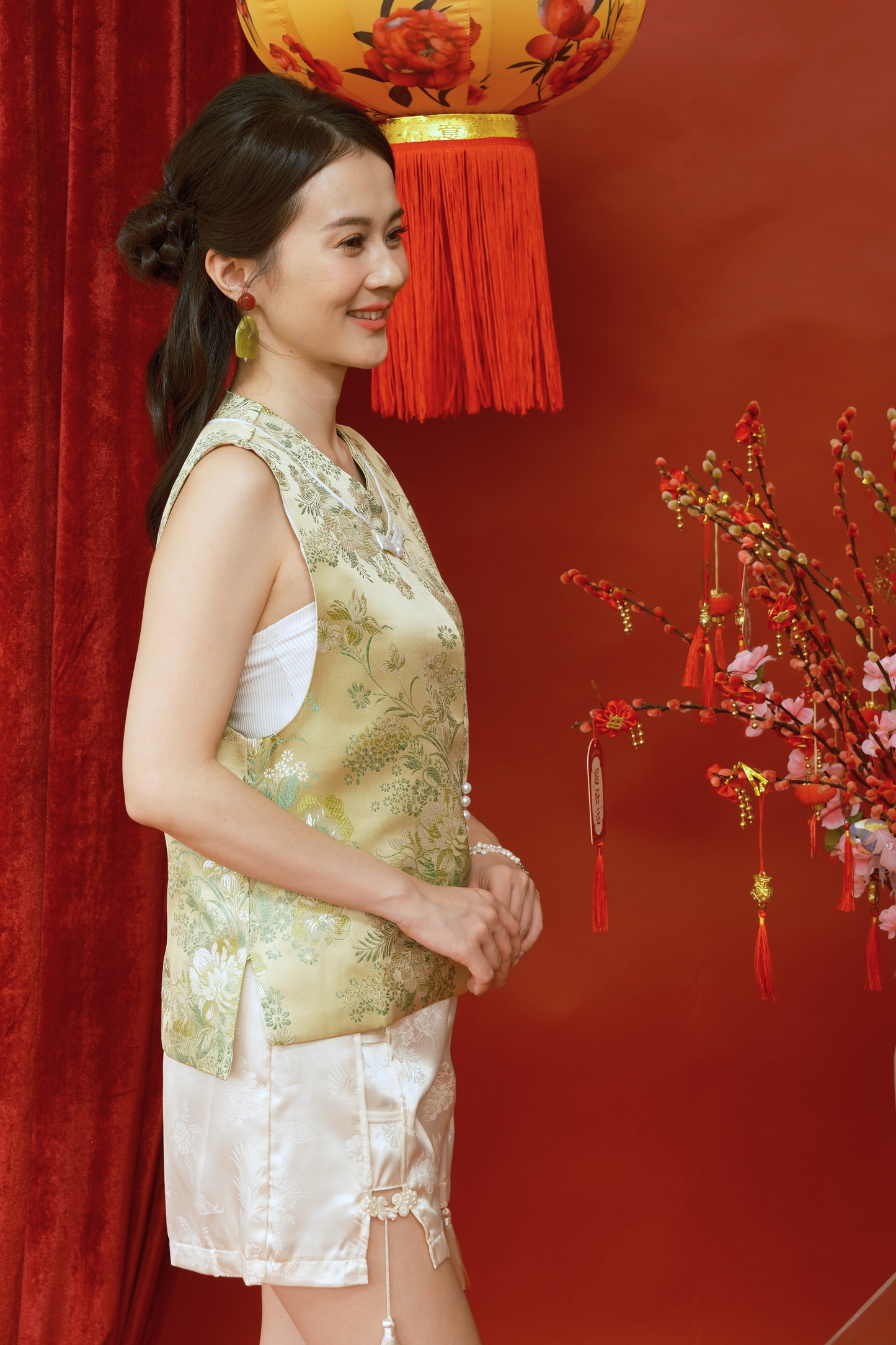 Jade Blossom Sleeveless Cheongsam Top (In-Stock)