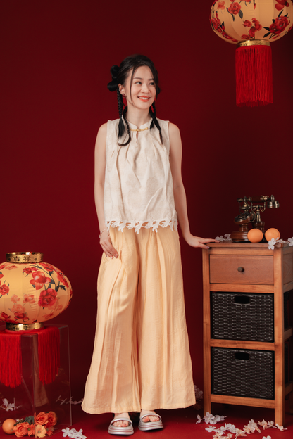 Élodie Embroidered Vest & Flowy Pants Set