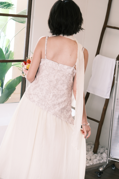 Seraphina Embroidered Dress in Cream