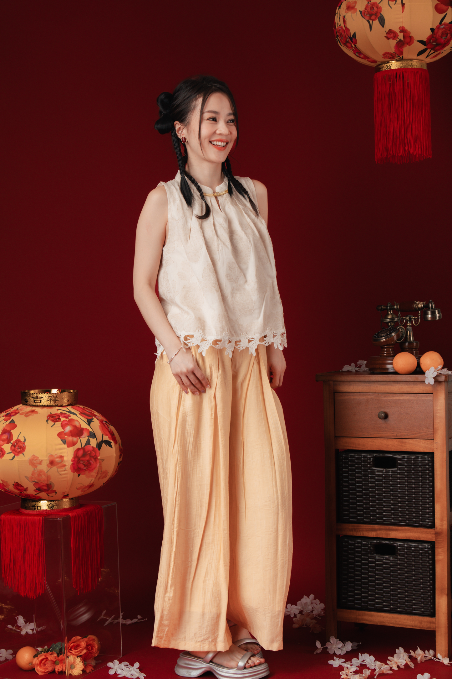 Élodie Embroidered Vest & Flowy Pants Set