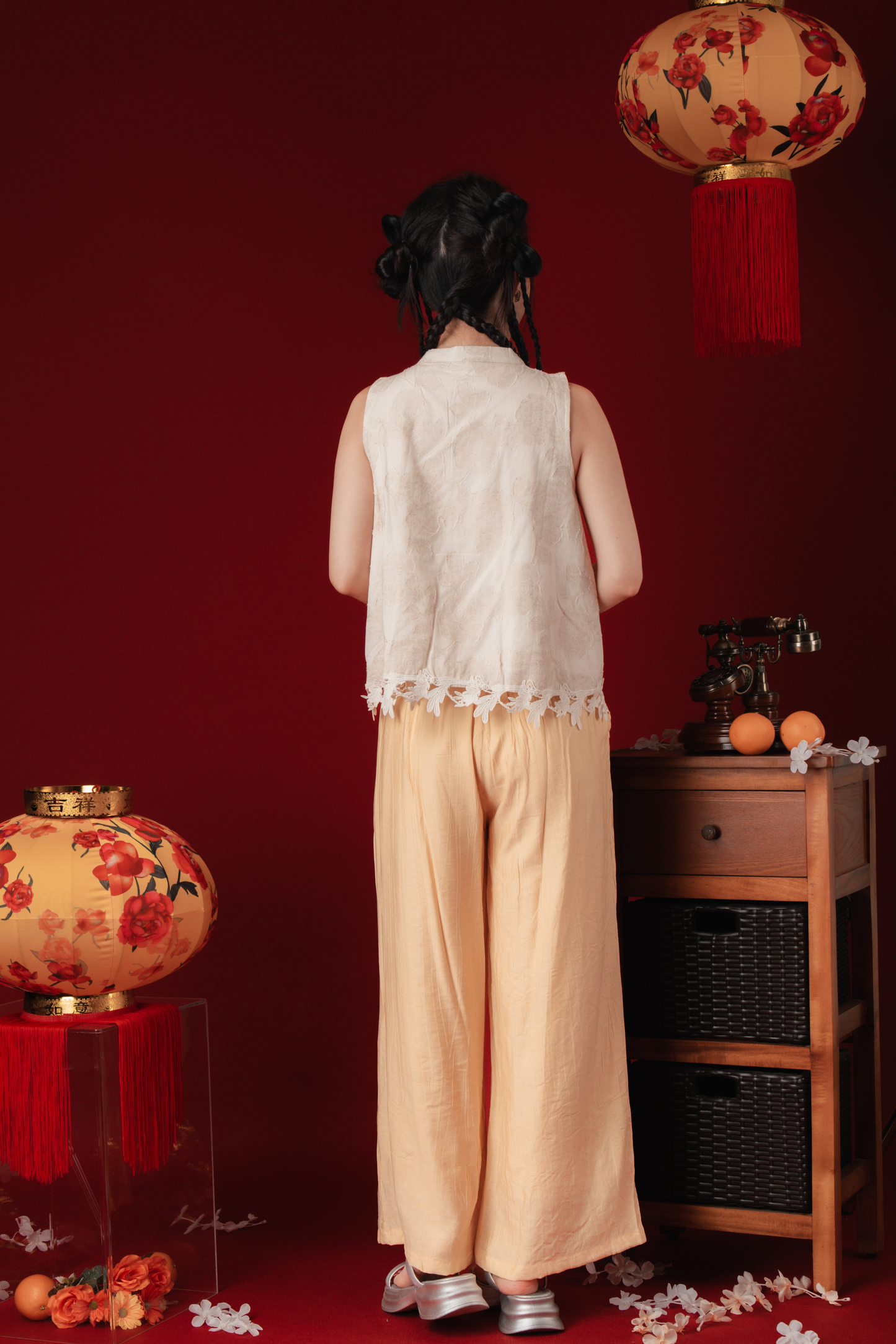 Élodie Embroidered Vest & Flowy Pants Set